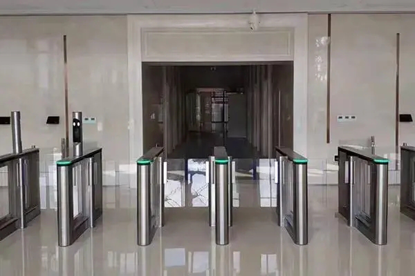门禁考勤、停车场道闸、通道闸、一卡通、楼宇对讲、停车系统
